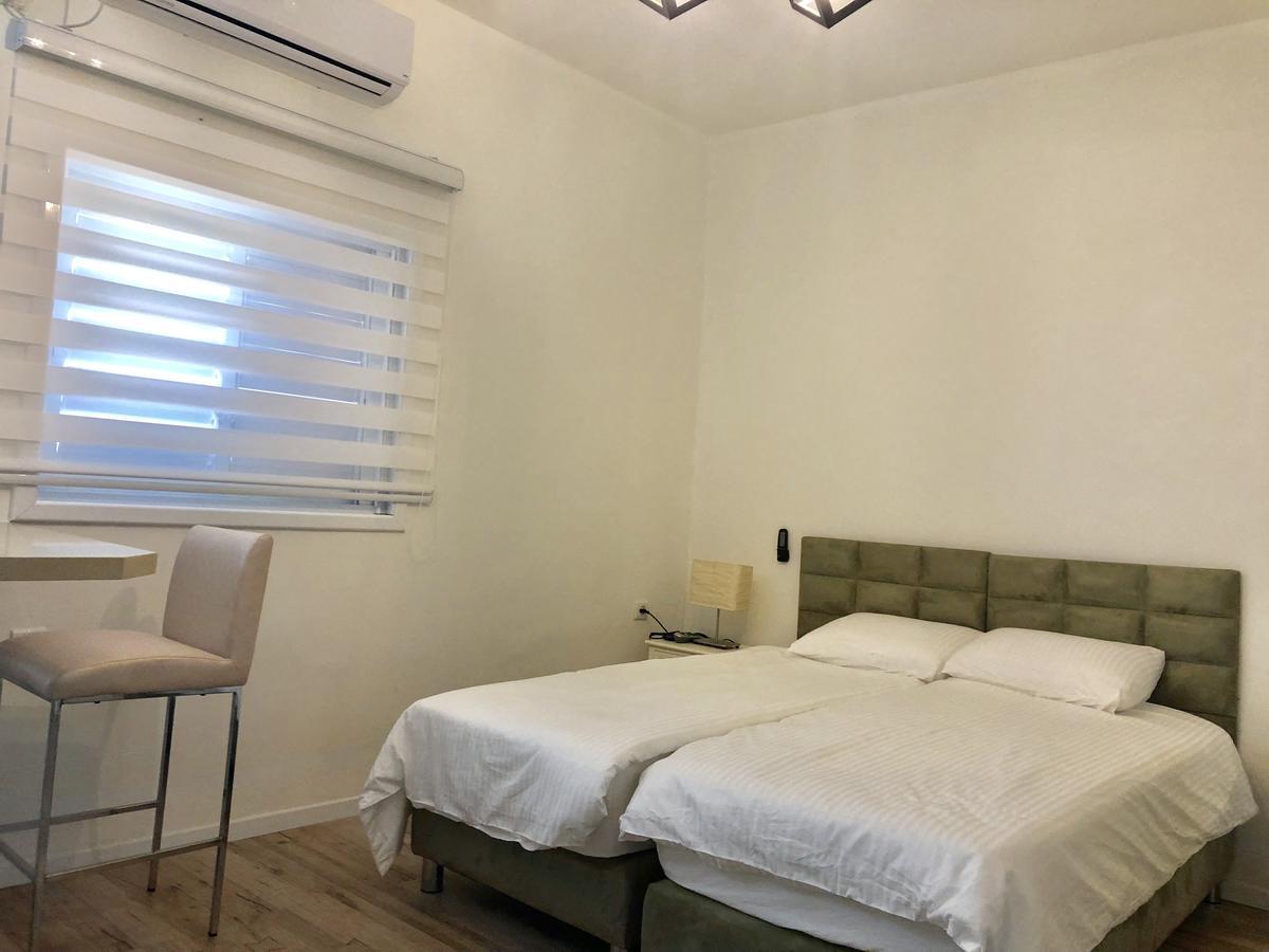Studio Apartment In Bat-Yam 바트얌 외부 사진