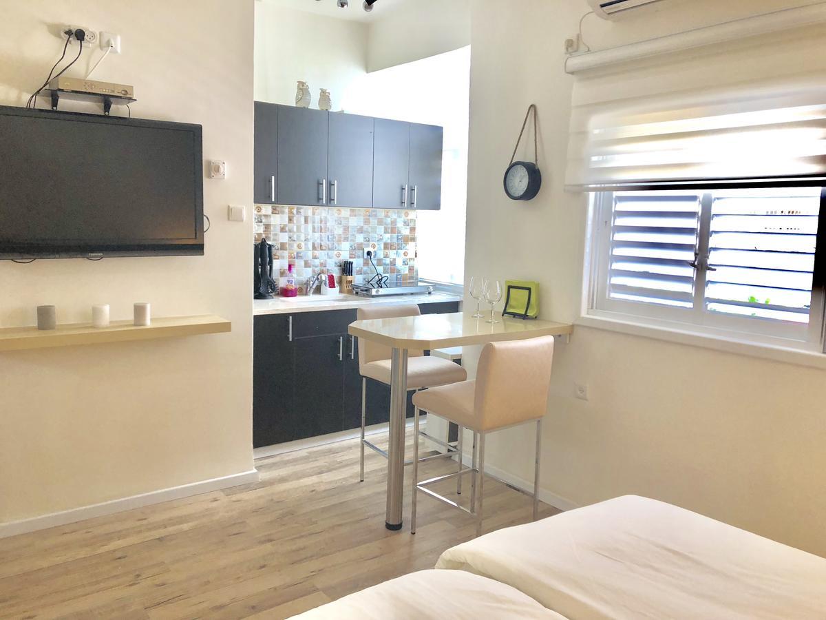 Studio Apartment In Bat-Yam 바트얌 외부 사진
