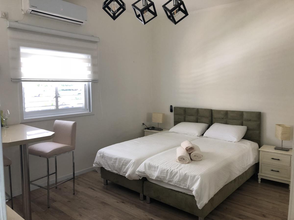 Studio Apartment In Bat-Yam 바트얌 외부 사진